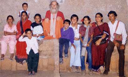 Ananda & Families at Pittalkora